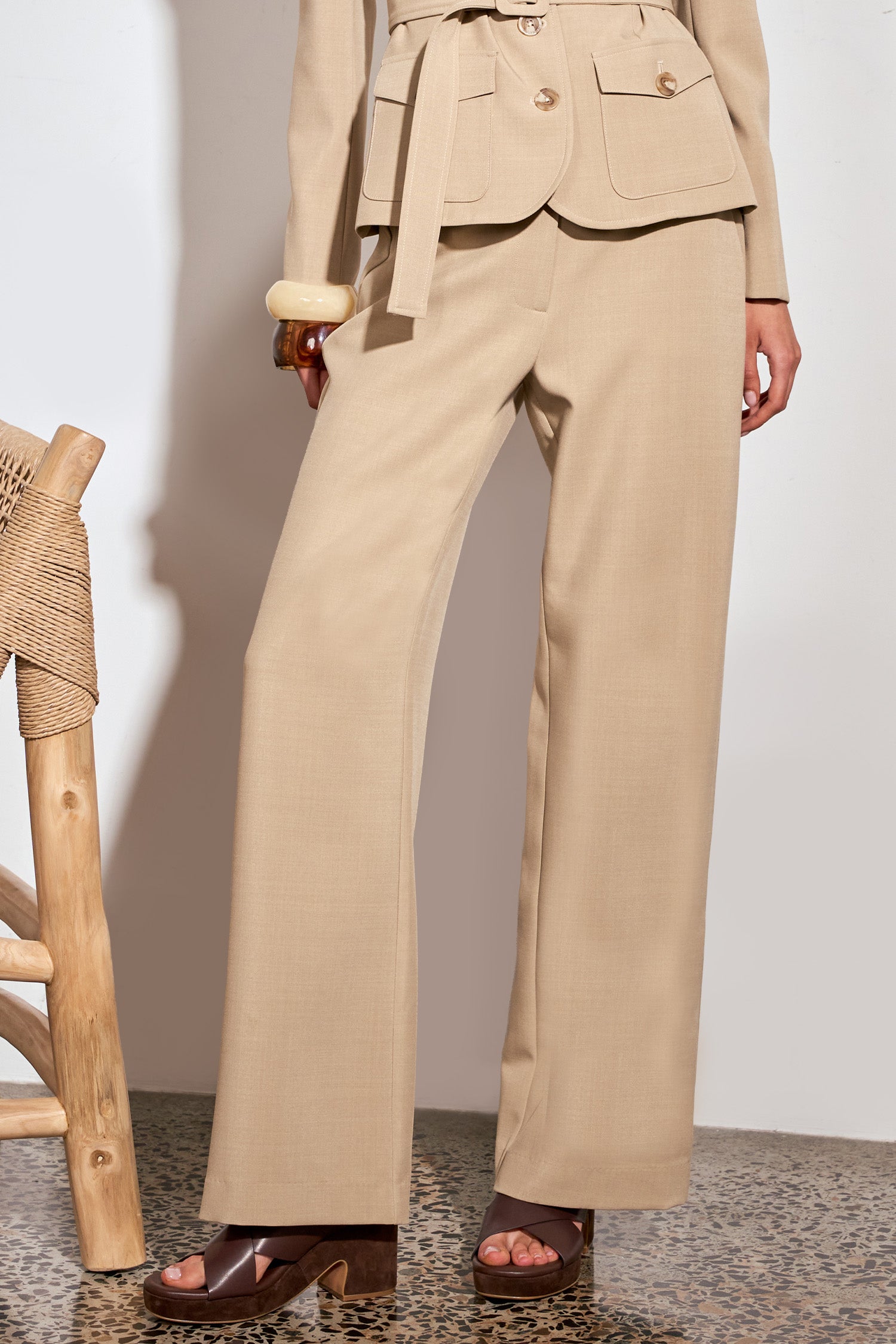 stride pant - hazelnut