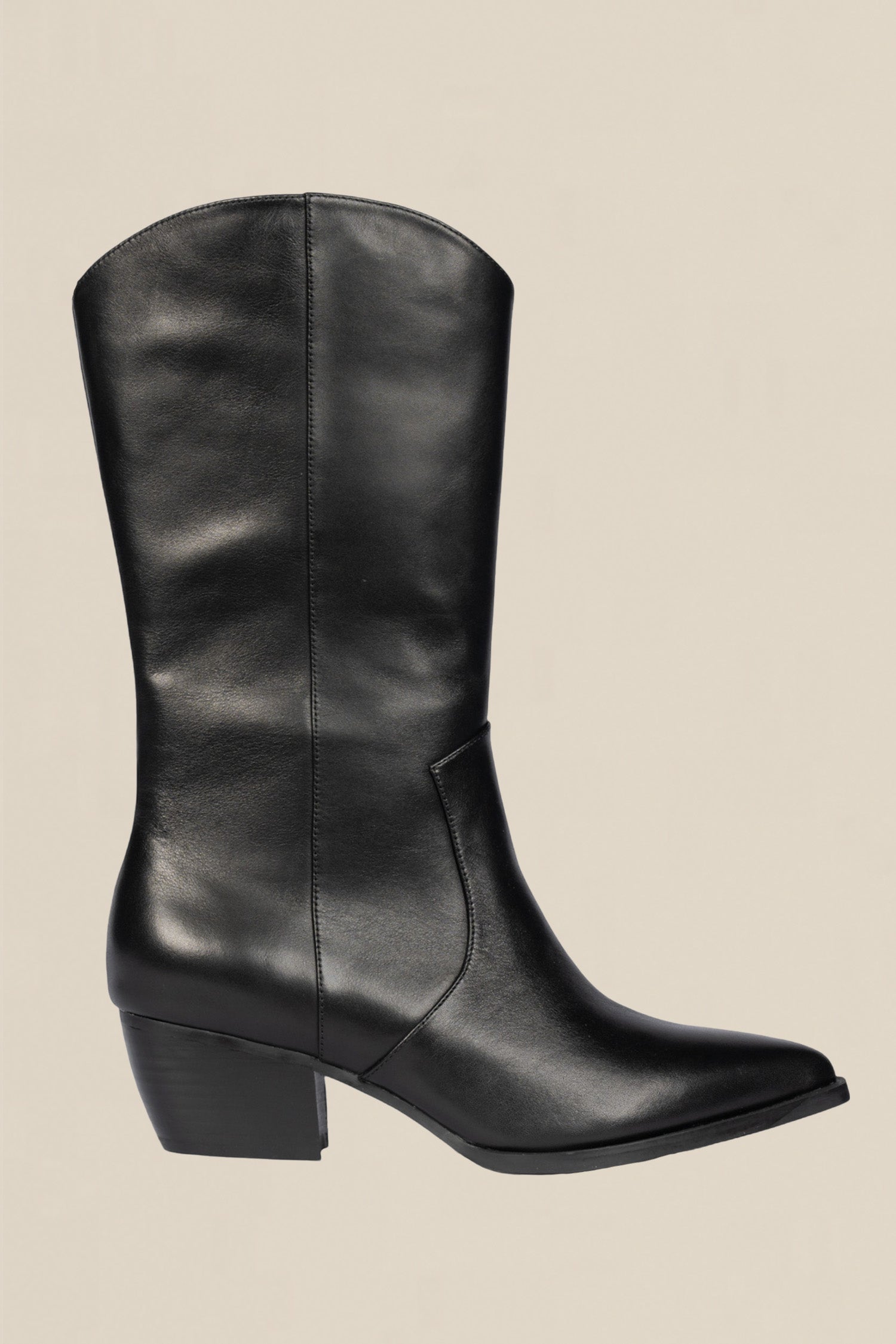 territory boot
 - black leather|  zoe kratzmann| considered design