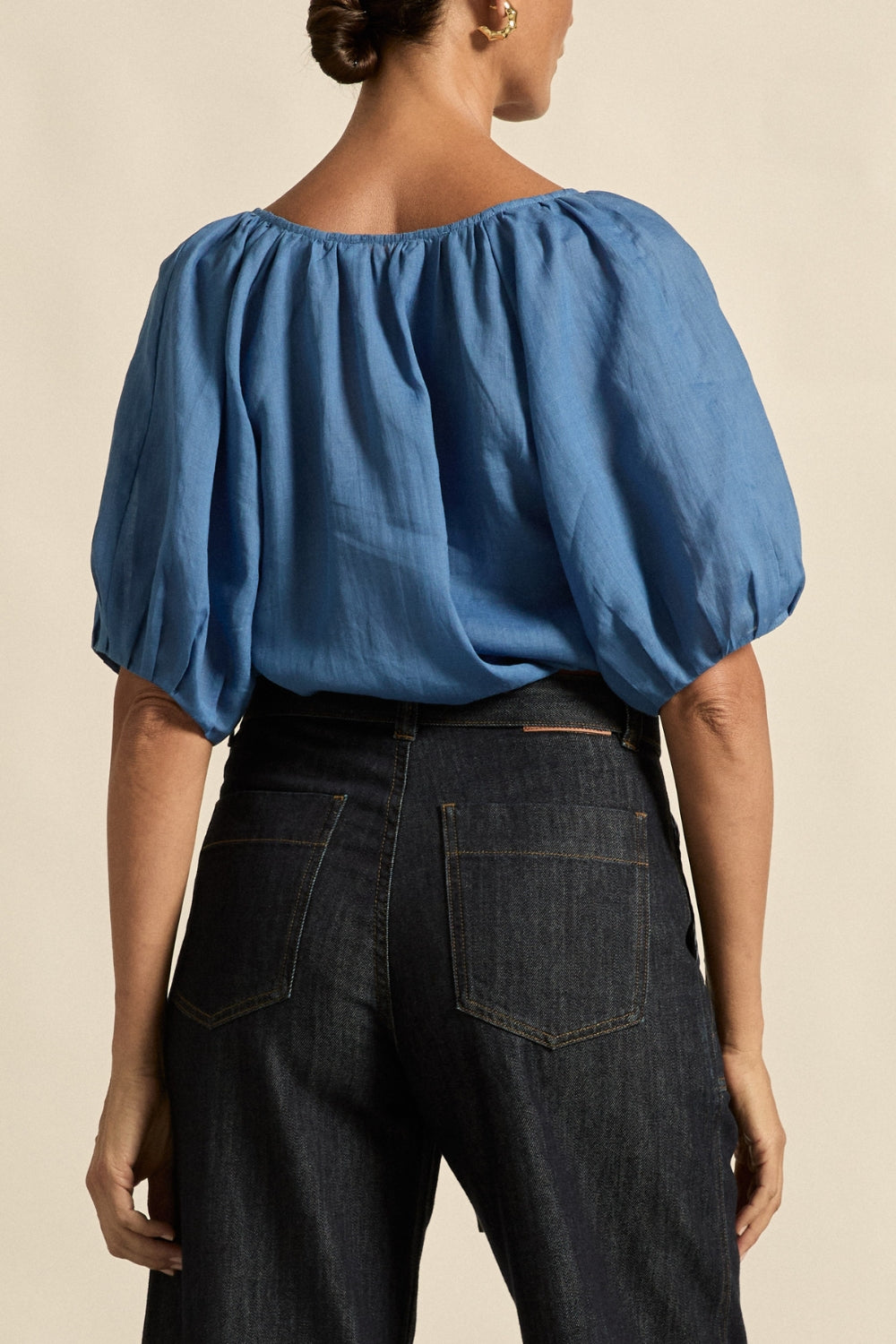 trace top - shoreline|  zoe kratzmann| considered design