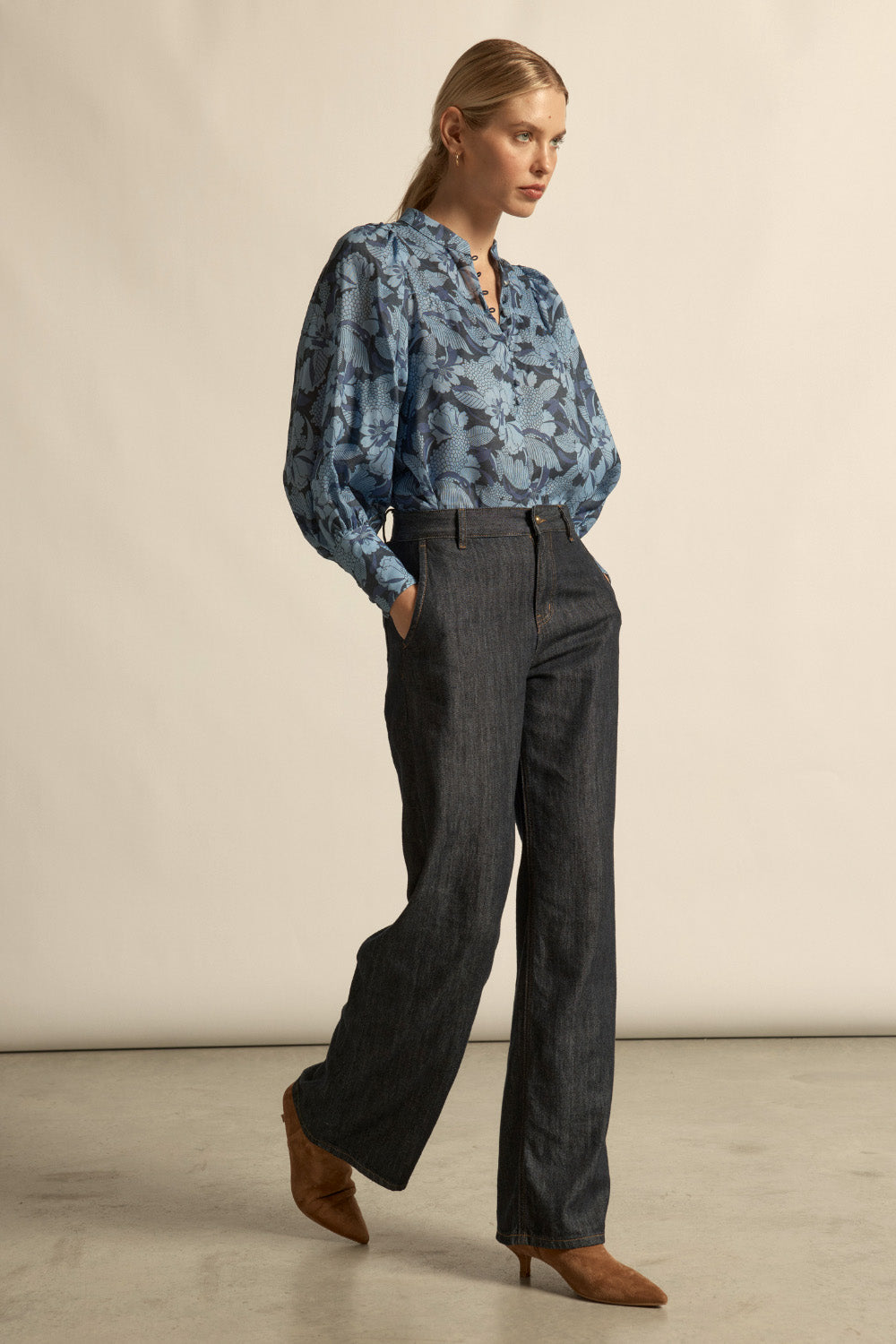 vista top - moonstone garden