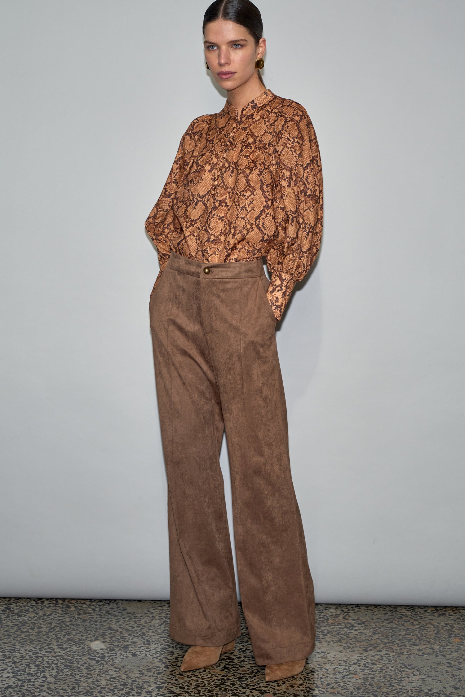 vista top - python|  zoe kratzmann| considered design