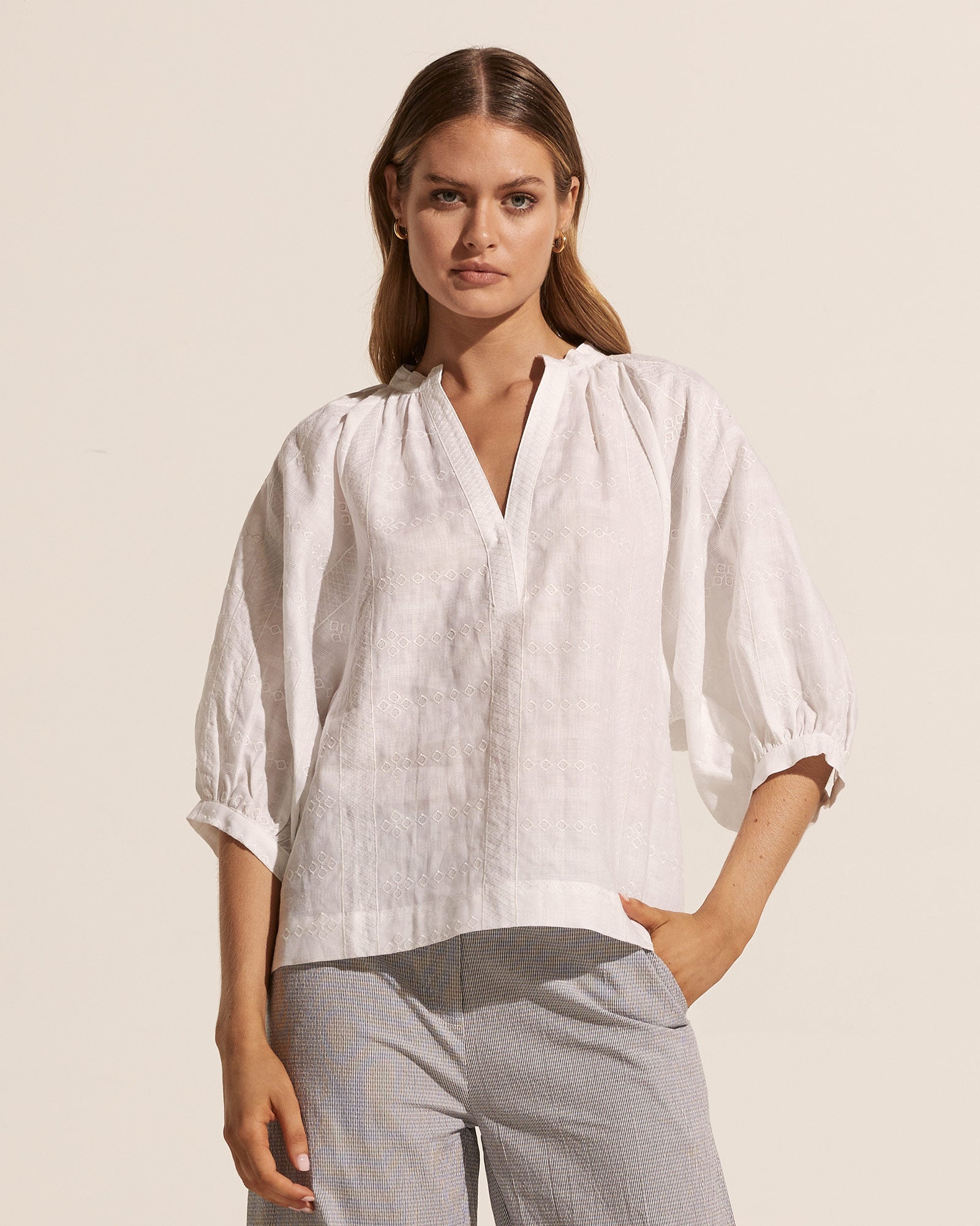 remark top - porcelain embroid