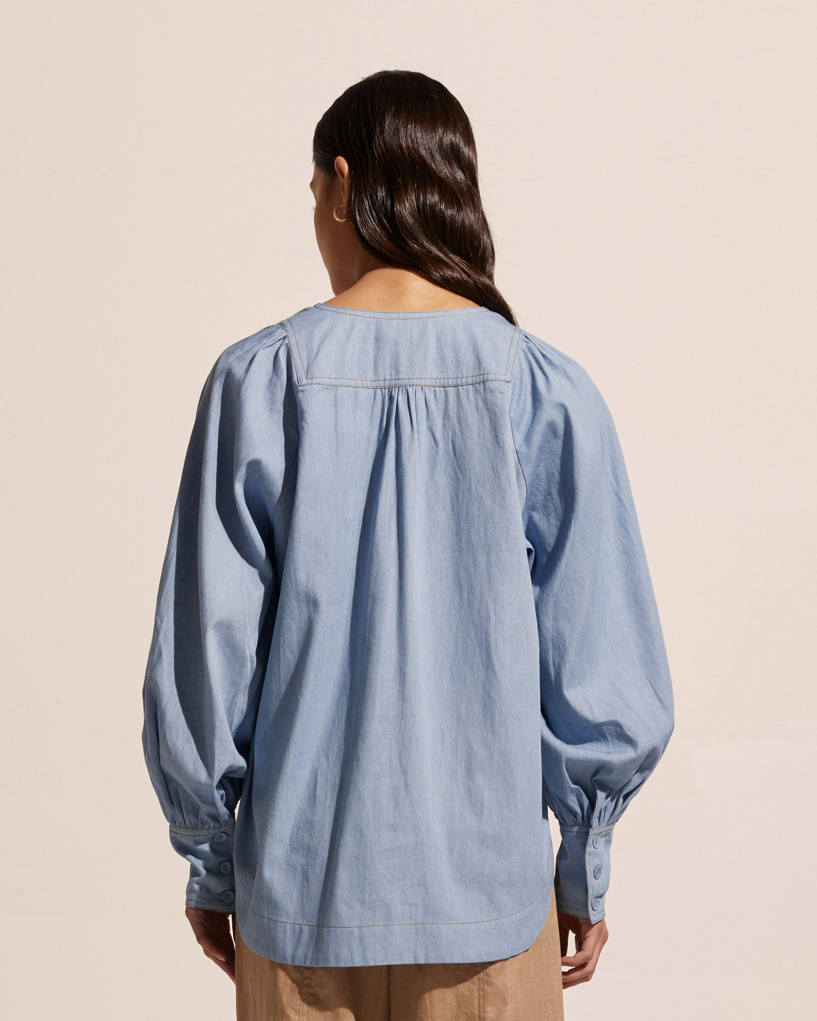 collude top - mid chambray3