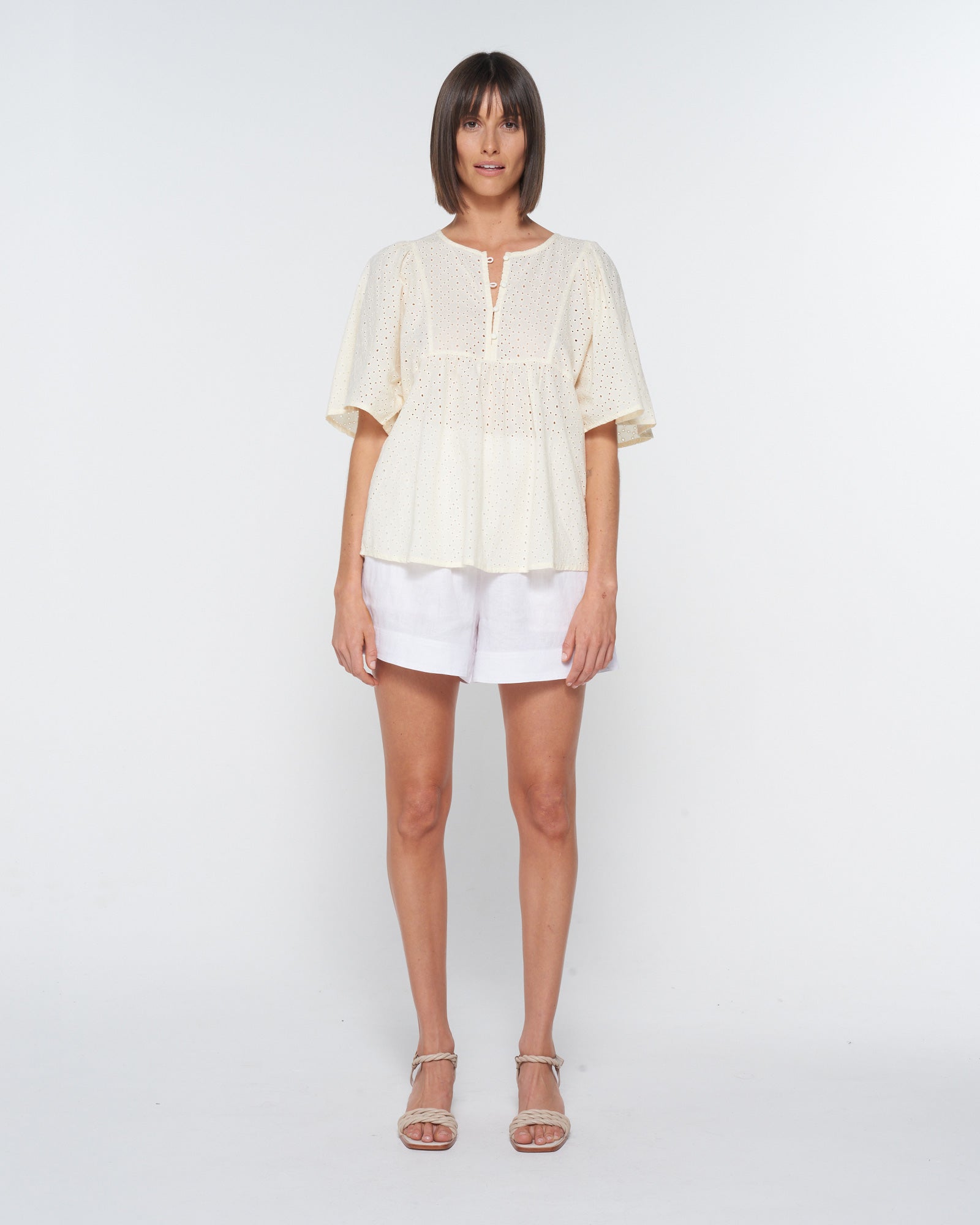 connect top - butter broderie