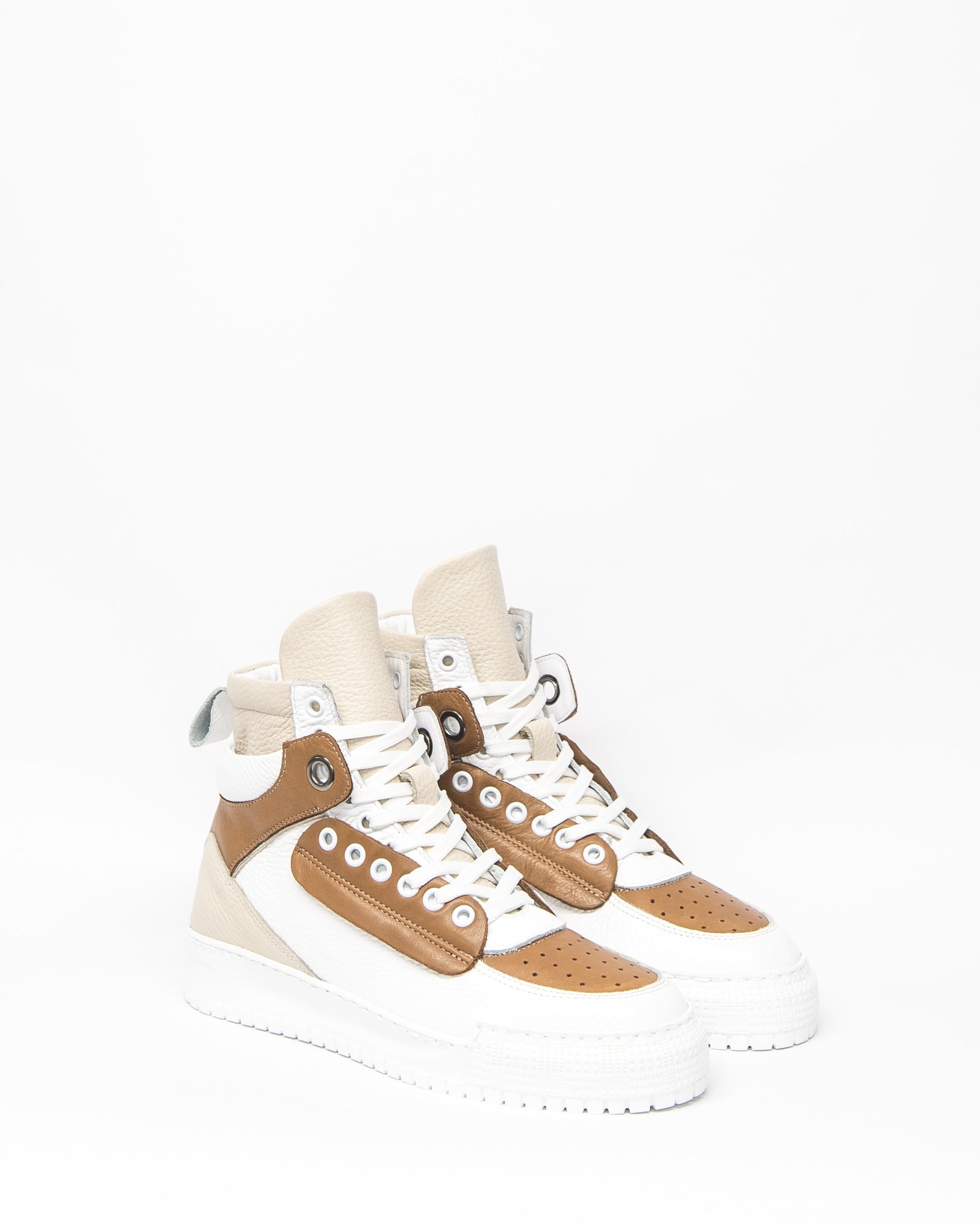 vibe sneaker - mocha/white leather
