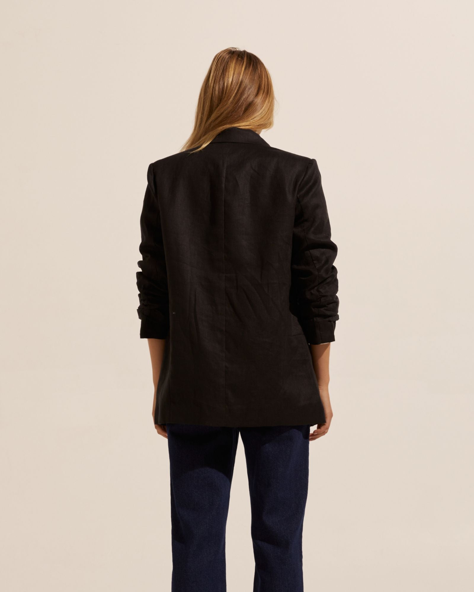 entitle jacket - black