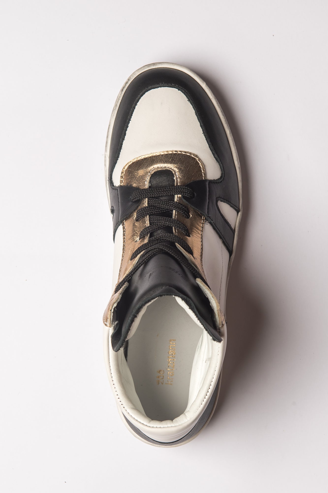 unity sneaker - gold/black
