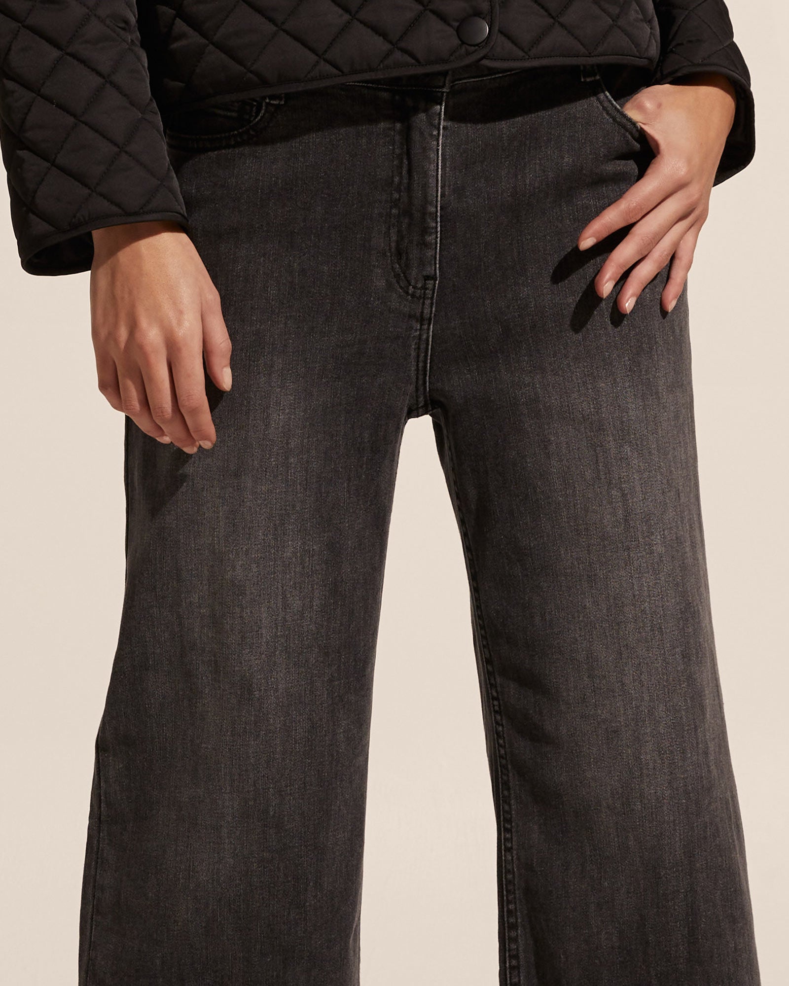 beacon jean - washed black denim