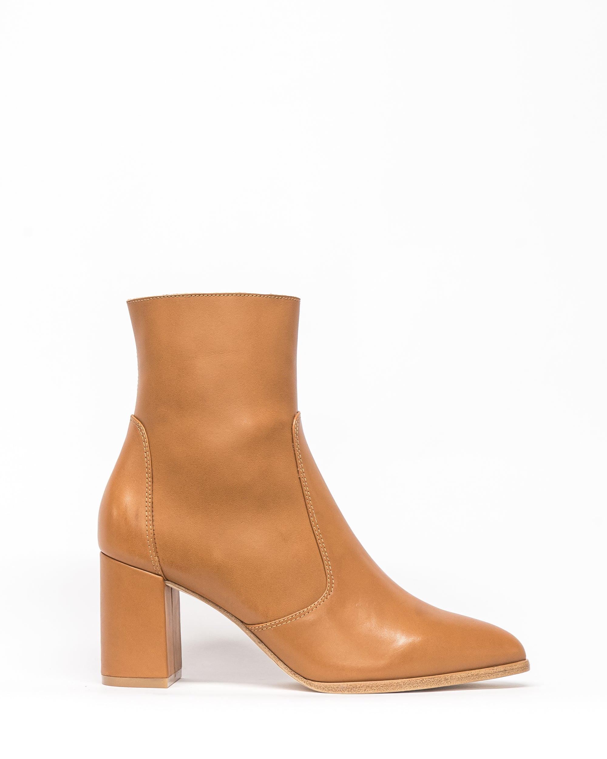 lodge boot - toffee leather