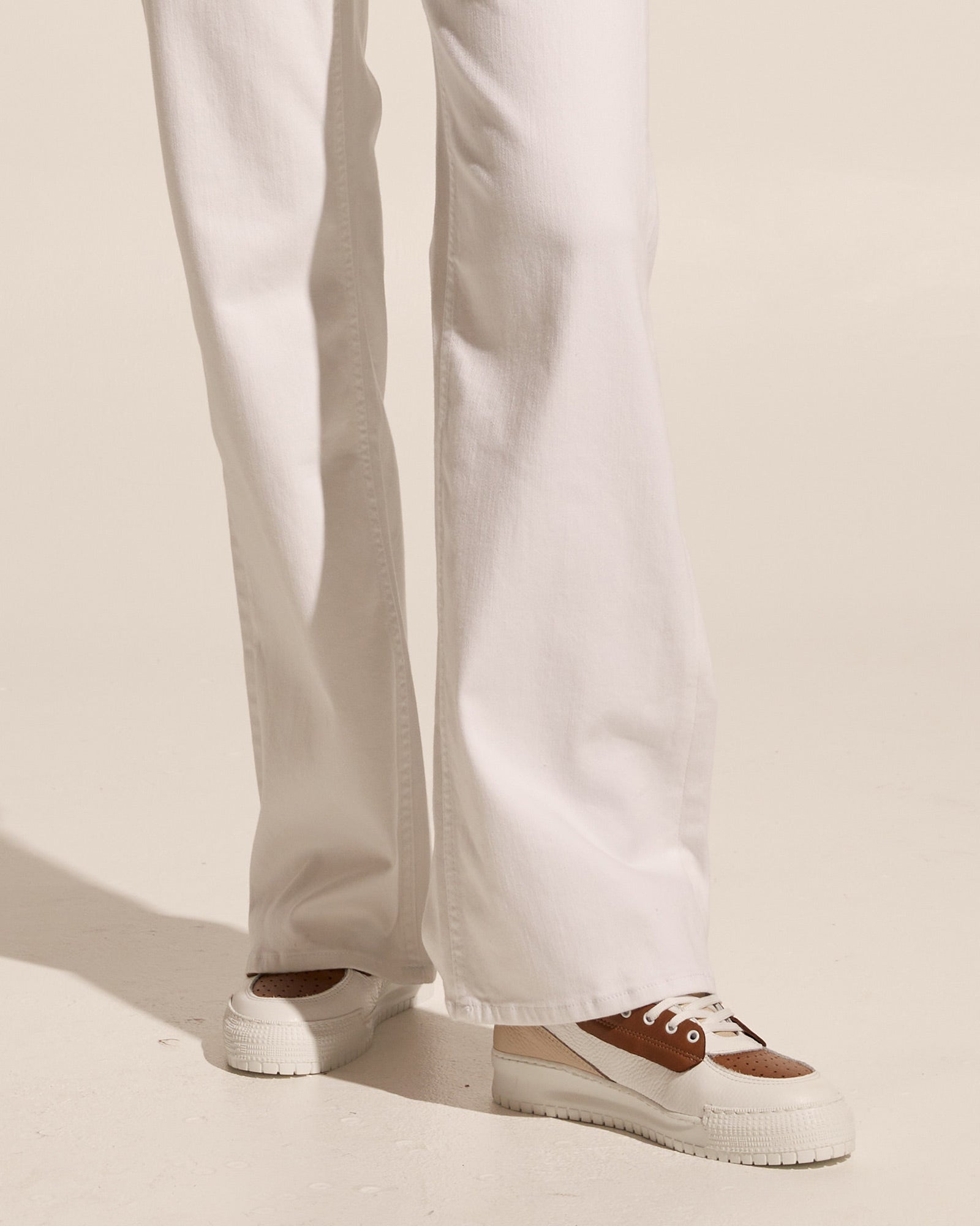cache sneaker - mocha/white