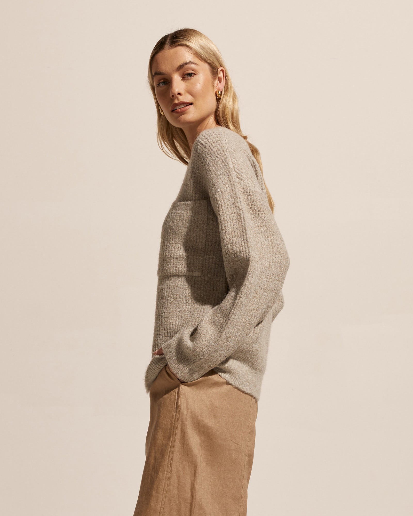 tame knit - stone