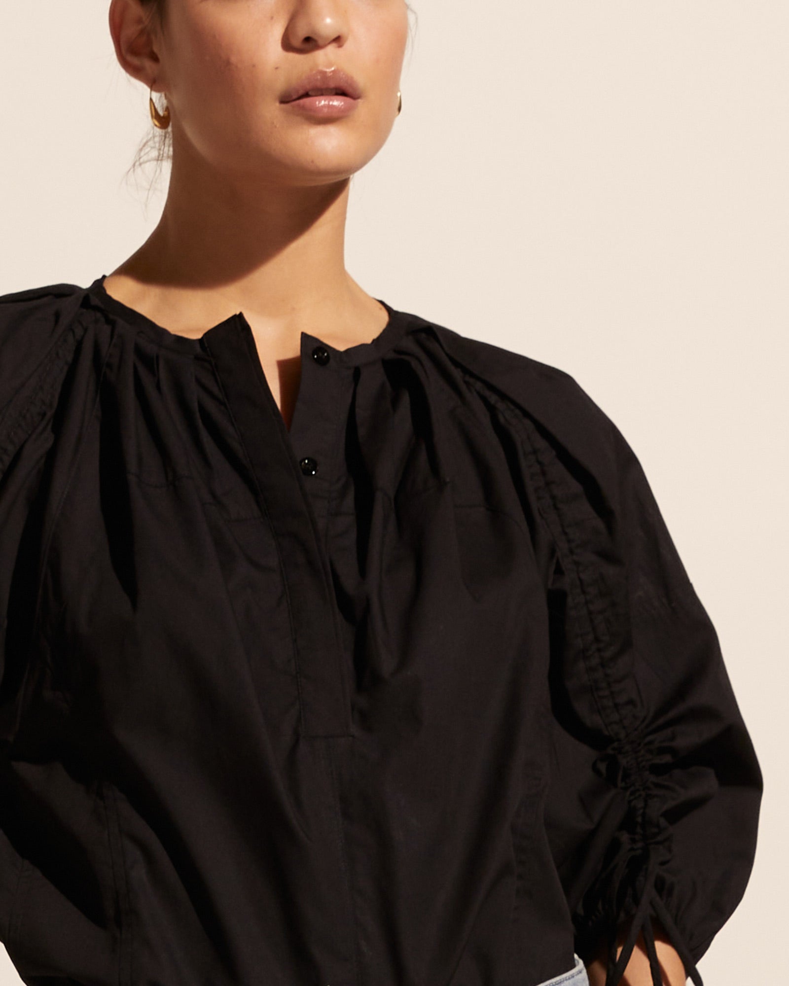 nexus top - black