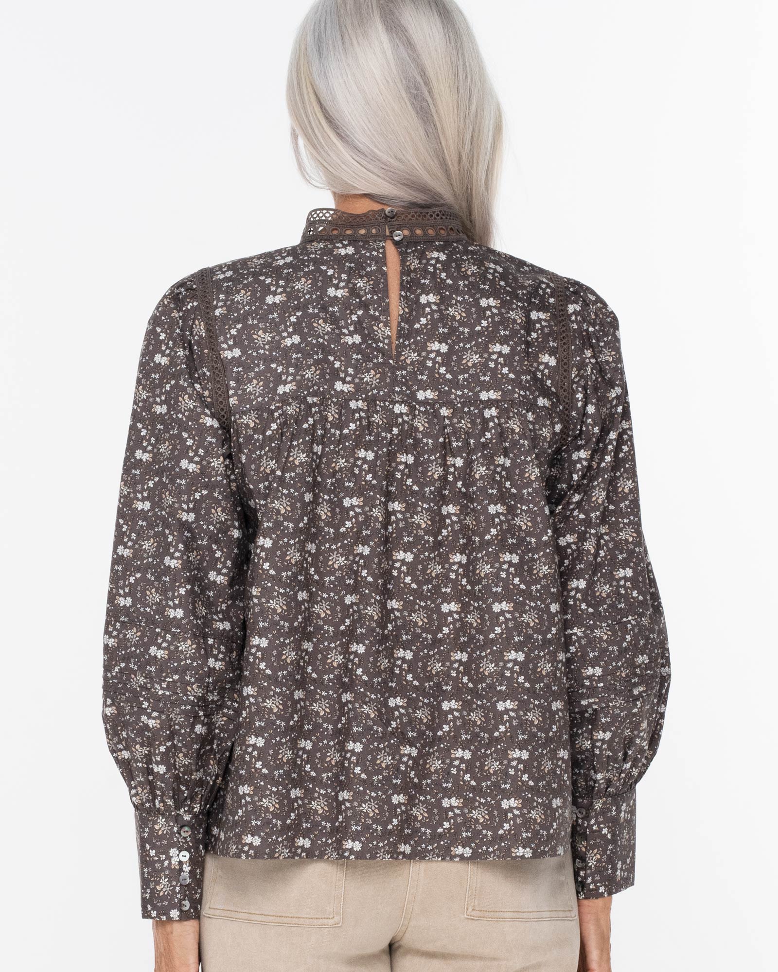 plateau top - shadow floral